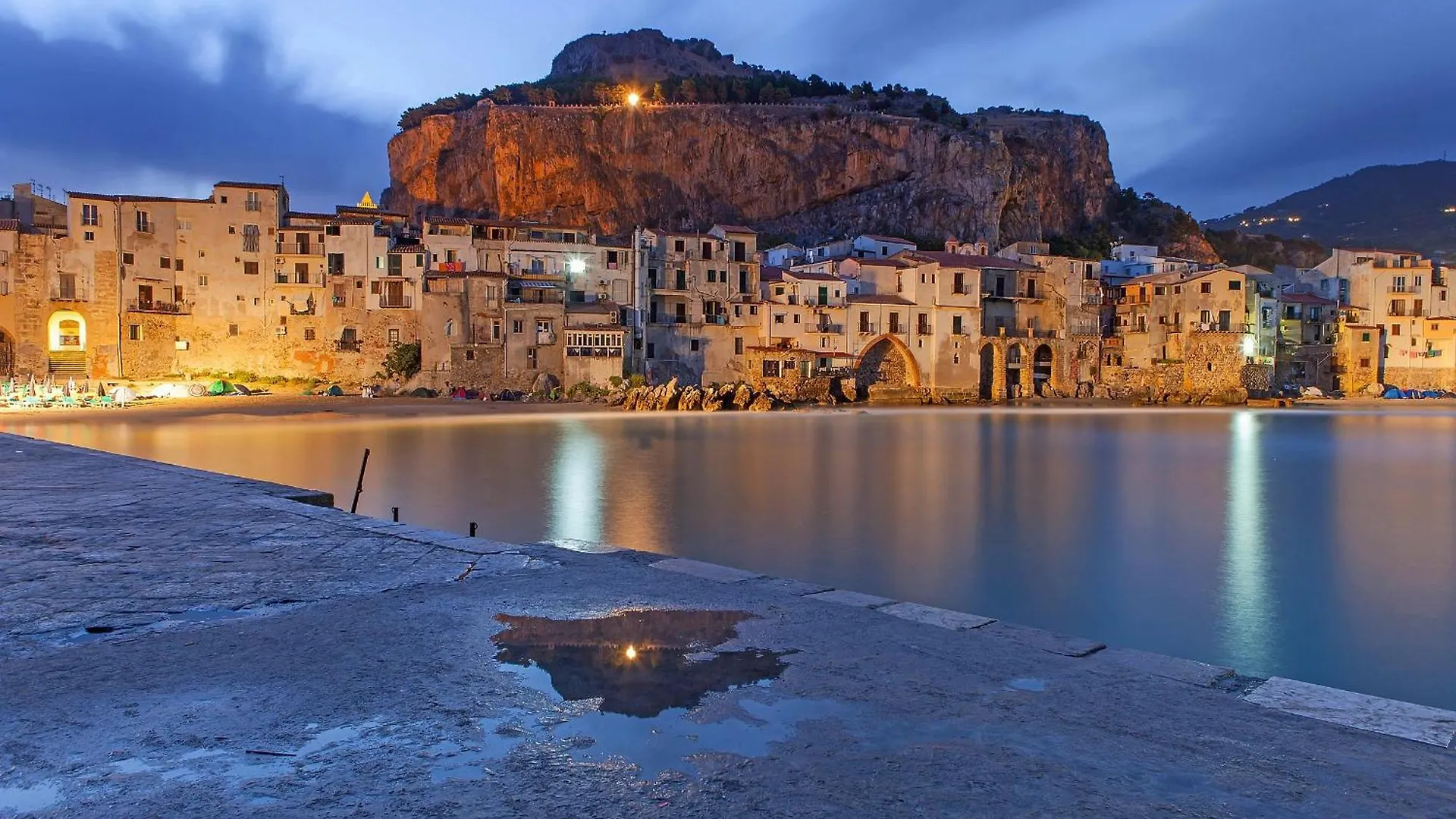 Appartement La Tana Del Silenzio à Cefalù Italie